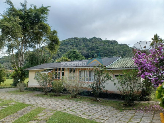 Imagem Casa com 4 Quartos à Venda, 11.733 m² em Albuquerque - Teresópolis Imagem Casa com 4 Quartos à Venda, 11.733 m² em Albuquerque - Teresópolis