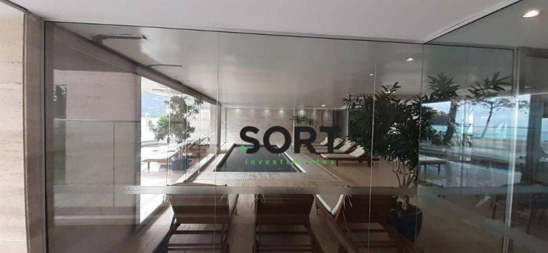 Imagem Apartamento com 3 Quartos à Venda, 170 m² em Centro - Balneário Camboriú