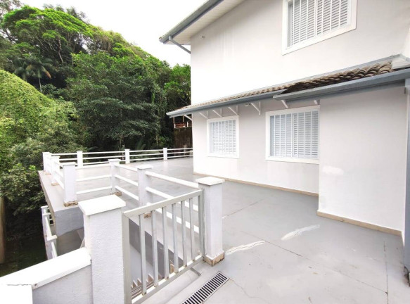 Imagem Casa com 6 Quartos à Venda, 660 m² em Santa Rita - Ubatuba Imagem Casa com 6 Quartos à Venda, 660 m² em Santa Rita - Ubatuba