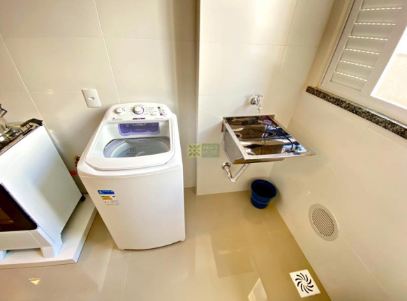 Imagem Apartamento com 2 Quartos para Alugar ou Temporada, 73 m² em Centro - Bombinhas Imagem Apartamento com 2 Quartos para Alugar ou Temporada, 73 m² em Centro - Bombinhas