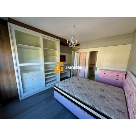 Imagem Casa com 3 Quartos à Venda, 289 m² em Caledônia - Camboriú