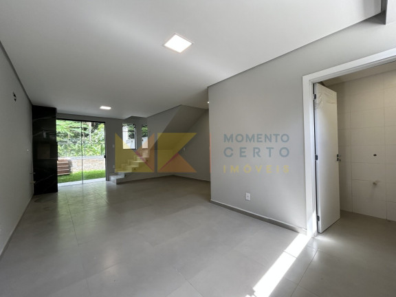 Imagem Sobrado com 3 Quartos à Venda, 144 m² em água Verde - Blumenau