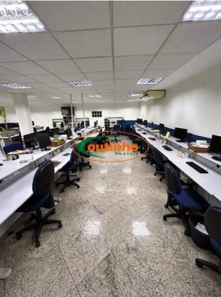 Imagem Imóvel Comercial à Venda, 710 m² em Maracanã - Rio De Janeiro Imagem Imóvel Comercial à Venda, 710 m² em Maracanã - Rio De Janeiro