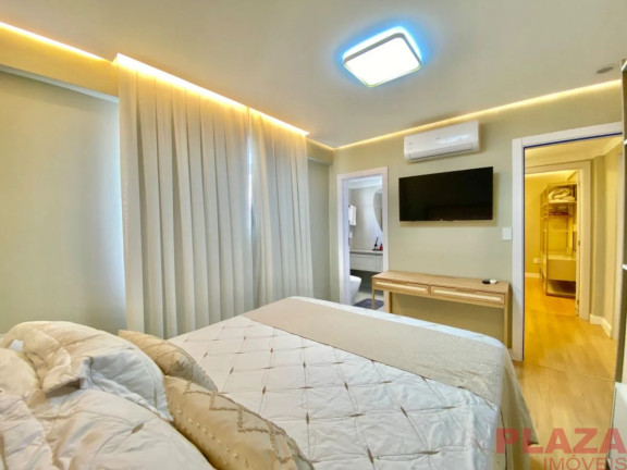 Imagem Apartamento com 2 Quartos à Venda, 83 m² em Centro - Balneário Camboriú