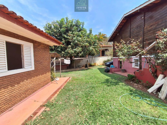 Imagem Casa com 2 Quartos à Venda, 134 m²