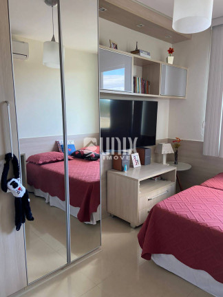 Imagem Casa com 4 Quartos à Venda, 250 m² em Parque Rodoviário - Campos Dos Goytacazes