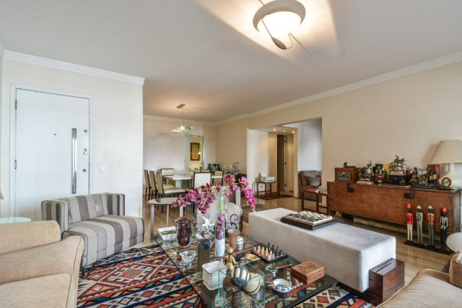Imagem Apartamento com 3 Quartos à Venda, 176 m² em Moema - São Paulo
