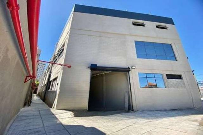 Imagem Galpão para Alugar, 4.571 m² em Lapa De Baixo - São Paulo