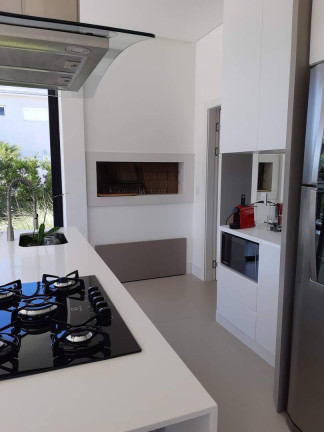 Imagem Casa com 4 Quartos à Venda, 204 m² em Marina - Xangri-lá Imagem Casa com 4 Quartos à Venda, 204 m² em Marina - Xangri-lá