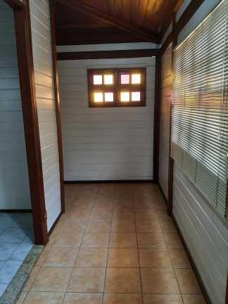 Imagem Casa com 2 Quartos à Venda, 180 m² em Santa Luzia - Bragança Paulista Imagem Casa com 2 Quartos à Venda, 180 m² em Santa Luzia - Bragança Paulista