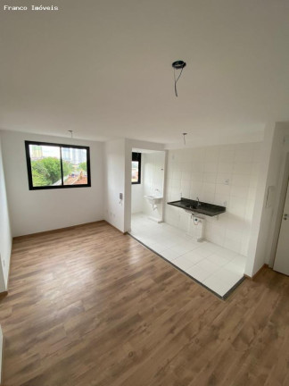 Imagem Apartamento com 2 Quartos à Venda, 42 m² em Santa Maria - Santo André