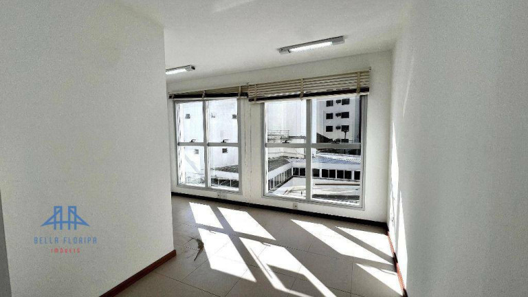 Imagem Sala Comercial à Venda, 32 m² em Centro - Florianópolis Imagem Sala Comercial à Venda, 32 m² em Centro - Florianópolis