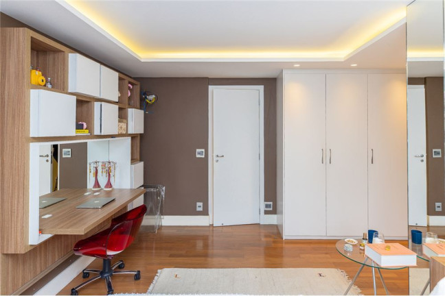 Imagem Apartamento com 4 Quartos à Venda, 335 m² em Moema - São Paulo