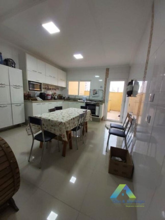 Imagem Sobrado com 3 Quartos à Venda, 220 m² em Vila Das Mercês - São Paulo Imagem Sobrado com 3 Quartos à Venda, 220 m² em Vila Das Mercês - São Paulo