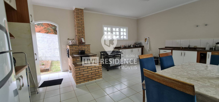 Imagem Casa com 4 Quartos à Venda, 280 m² em Ville Chamonix - Itatiba Imagem Casa com 4 Quartos à Venda, 280 m² em Ville Chamonix - Itatiba