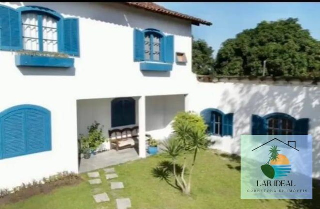 Imagem Casa com 4 Quartos à Venda,  em Araruama