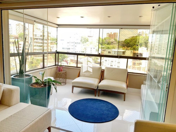 Imagem Apartamento com 3 Quartos à Venda, 200 m² em Nossa Senhora De Lourdes - Santa Maria Imagem Apartamento com 3 Quartos à Venda, 200 m² em Nossa Senhora De Lourdes - Santa Maria