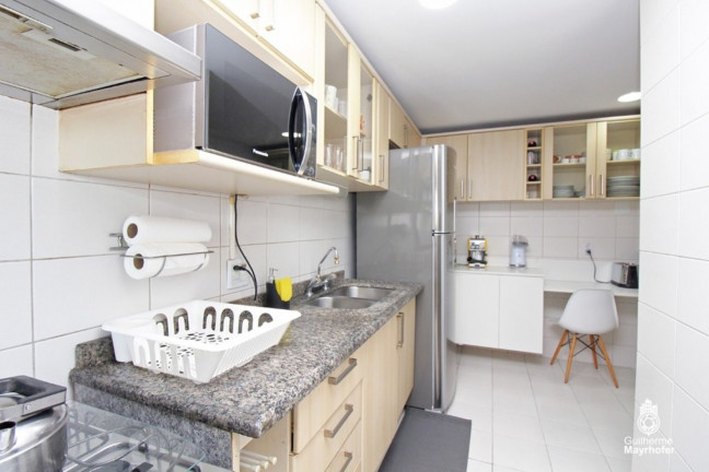 Imagem Imóvel com 3 Quartos à Venda, 104 m² em Menino Deus - Porto Alegre Imagem Imóvel com 3 Quartos à Venda, 104 m² em Menino Deus - Porto Alegre