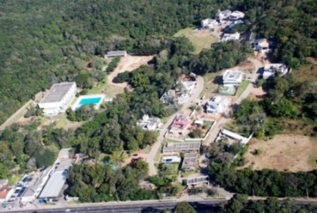Terreno à Venda, 838 m² em Agronomia - Porto Alegre