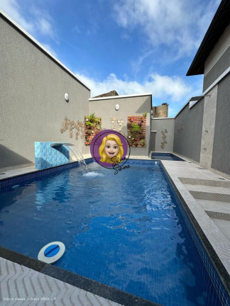 Imagem Casa com 2 Quartos à Venda, 48 m² em Maracanã - Praia Grande Imagem Casa com 2 Quartos à Venda, 48 m² em Maracanã - Praia Grande