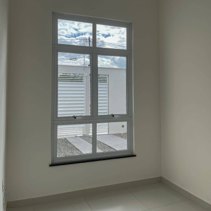Imagem Casa com 1 Quarto à Venda, em Papagaio - Feira De Santana Imagem Casa com 1 Quarto à Venda, em Papagaio - Feira De Santana