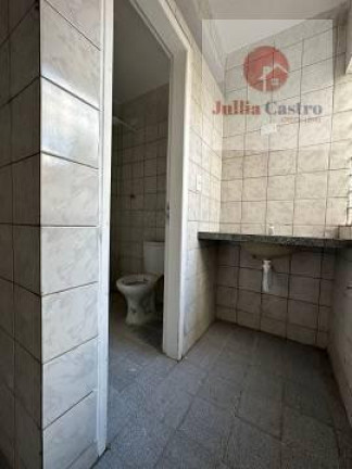 Imagem Casa de Condomínio com 2 Quartos à Venda, 95 m²