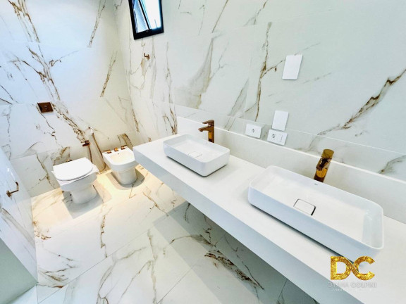 Imagem Casa de Condomínio com 3 Quartos à Venda, 259 m² em Condomínio Florais Itália - Cuiabá Imagem Casa de Condomínio com 3 Quartos à Venda, 259 m² em Condomínio Florais Itália - Cuiabá