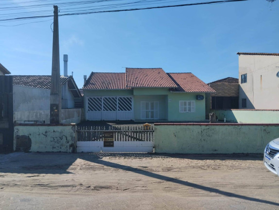 Casa à Venda, 500 m² em Centro - Balneário Barra Do Sul