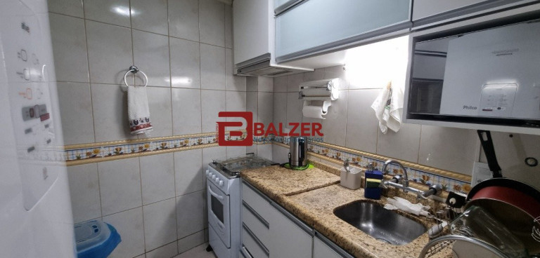 Imagem Apartamento com 1 Quarto à Venda, 61 m² em Centro - Florianópolis