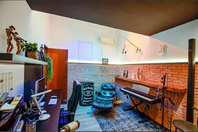 Imagem Casa com 5 Quartos à Venda, 420 m² em Itaipu - Niterói Imagem Casa com 5 Quartos à Venda, 420 m² em Itaipu - Niterói