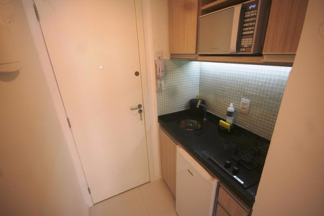 Imagem Apartamento com 1 Quarto para Temporada, 25 m² em Copacabana - Rio De Janeiro
