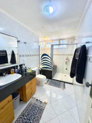 Imagem Casa com 6 Quartos à Venda, 321 m² em Portão - Lauro De Freitas Imagem Casa com 6 Quartos à Venda, 321 m² em Portão - Lauro De Freitas