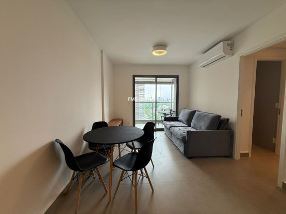 Imóvel com 1 Quarto para Alugar, 45 m² em Indianópolis - São Paulo