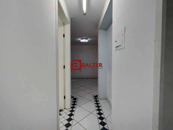 Imagem Sala Comercial à Venda, 78 m² em Centro - Florianópolis Imagem Sala Comercial à Venda, 78 m² em Centro - Florianópolis