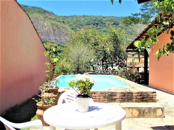 Imagem Casa com 3 Quartos à Venda, 200 m² em Engenho Do Mato - Niterói Imagem Casa com 3 Quartos à Venda, 200 m² em Engenho Do Mato - Niterói