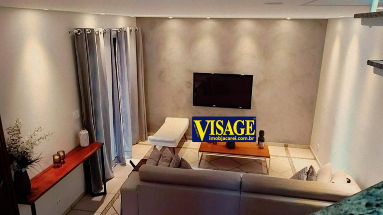 Imagem Casa com 3 Quartos à Venda,  em Centro - Jacareí