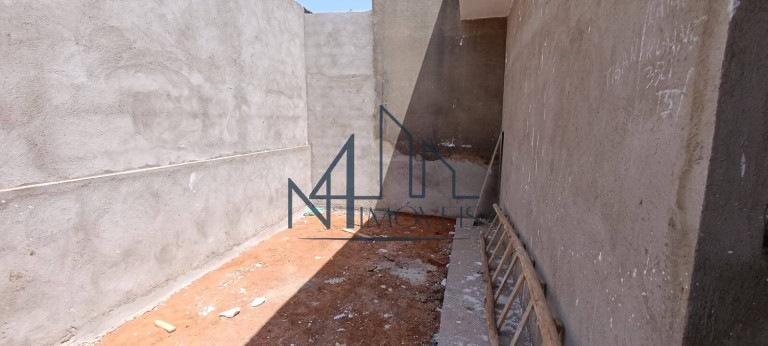 Imagem Casa com 3 Quartos à Venda, 189 m² em Independência - 2º Complemento - Aparecida De Goiânia