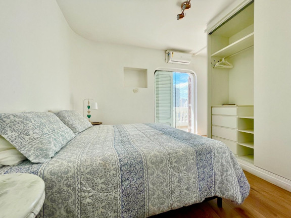 Imagem Cobertura com 4 Quartos à Venda, 240 m² em Pitangueiras - Guarujá Imagem Cobertura com 4 Quartos à Venda, 240 m² em Pitangueiras - Guarujá