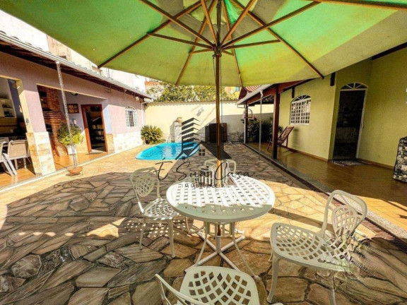 Imagem Casa com 3 Quartos à Venda, 480 m² em Arvoredo Ii - Contagem Imagem Casa com 3 Quartos à Venda, 480 m² em Arvoredo Ii - Contagem