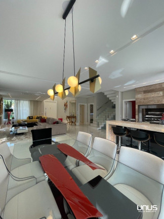 Imagem Casa com 5 Quartos à Venda, 495 m² em Jurerê Internacional - Florianópolis Imagem Casa com 5 Quartos à Venda, 495 m² em Jurerê Internacional - Florianópolis