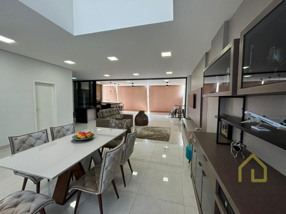 Imagem Casa com 3 Quartos à Venda, 275 m² em Jardim Residencial Dona Lucilla - Indaiatuba