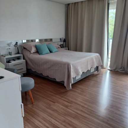 Imagem Casa com 3 Quartos à Venda, 306 m² em Vila Assunção - Porto Alegre