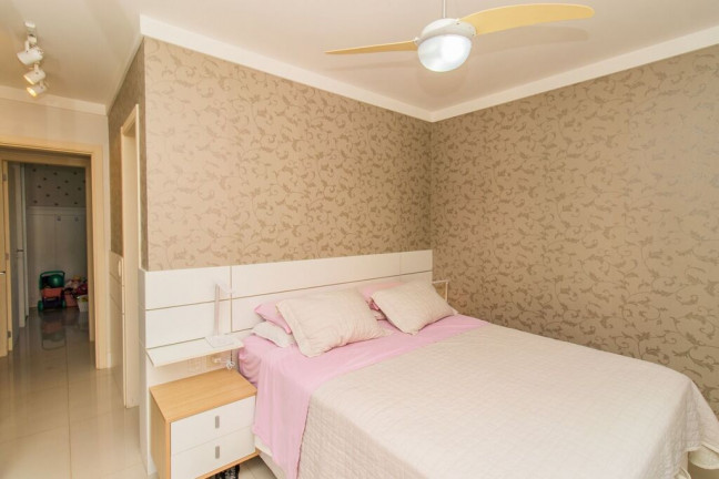 Imagem Apartamento com 3 Quartos à Venda, 106 m² em Passo Da Areia - Porto Alegre