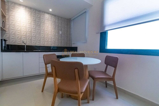 Imagem Apartamento com 1 Quarto à Venda, 65 m² em Copacabana - Rio De Janeiro Imagem Apartamento com 1 Quarto à Venda, 65 m² em Copacabana - Rio De Janeiro