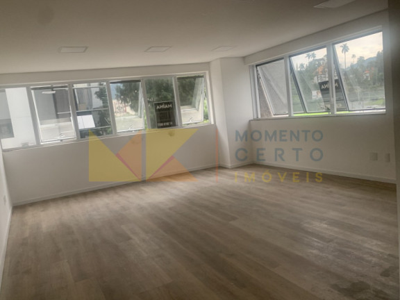 Imagem Sala Comercial à Venda, 45 m² em Centro - Blumenau Imagem Sala Comercial à Venda, 45 m² em Centro - Blumenau