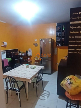 Imagem Sobrado com 5 Quartos à Venda, 320 m² em Vila Flórida - Guarulhos Imagem Sobrado com 5 Quartos à Venda, 320 m² em Vila Flórida - Guarulhos