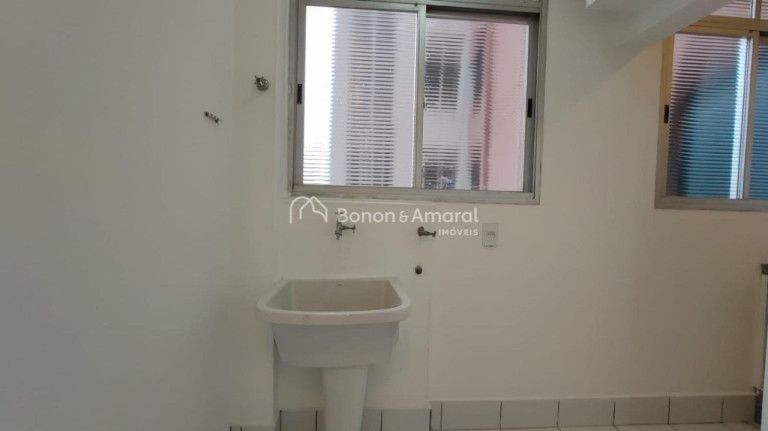 Imagem Apartamento com 2 Quartos à Venda, 70 m² em Vila Itapura - Campinas