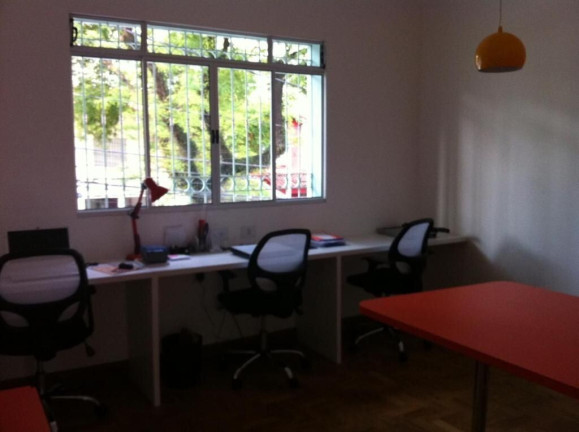 Imagem Casa com 2 Quartos à Venda, 250 m² em Vila Olímpia - São Paulo Imagem Casa com 2 Quartos à Venda, 250 m² em Vila Olímpia - São Paulo