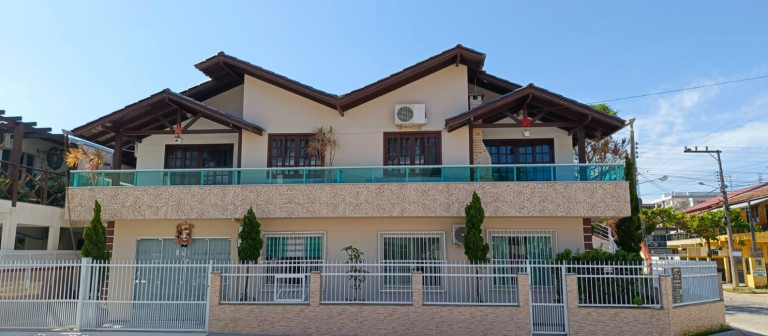 Apartamento com 2 Quartos à Venda,  em Canto Grande - Bombinhas
