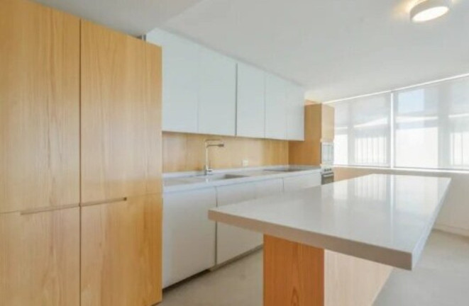 Imagem Imóvel com 3 Quartos à Venda, 180 m² em Jardim Paulistano - São Paulo
